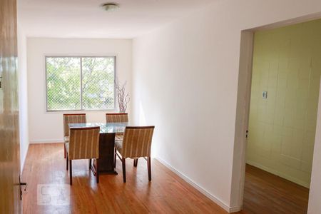 Sala de apartamento à venda com 1 quarto, 38m² em Camaquã, Porto Alegre