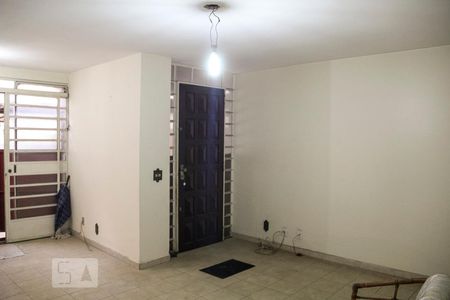 Sala de casa à venda com 3 quartos, 190m² em Moema, São Paulo
