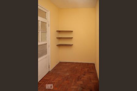 Apartamento para alugar com 99m², 3 quartos e sem vaga Apartamento para alugar com 99m², 3 quartos e sem vagaQuarto de Serviço
