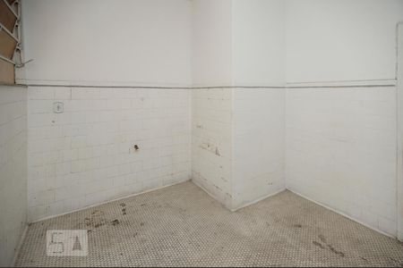 Apartamento para alugar com 99m², 3 quartos e sem vaga Apartamento para alugar com 99m², 3 quartos e sem vagaCozinha