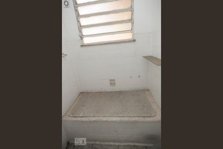 Apartamento para alugar com 99m², 3 quartos e sem vaga Apartamento para alugar com 99m², 3 quartos e sem vagaBanheiro