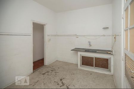 Apartamento para alugar com 99m², 3 quartos e sem vaga Apartamento para alugar com 99m², 3 quartos e sem vagaCozinha