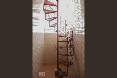 Casa de condomínio para alugar com 198m², 4 quartos e sem vaga Casa de condomínio para alugar com 198m², 4 quartos e sem vagaÁrea de Serviço 2