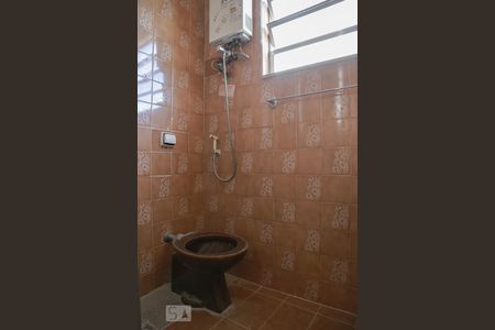 Casa de condomínio para alugar com 198m², 4 quartos e sem vaga Casa de condomínio para alugar com 198m², 4 quartos e sem vagaBanheiro 2