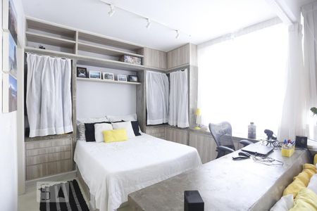 Quarto 1 de apartamento à venda com 2 quartos, 60m² em Vila Buarque, São Paulo
