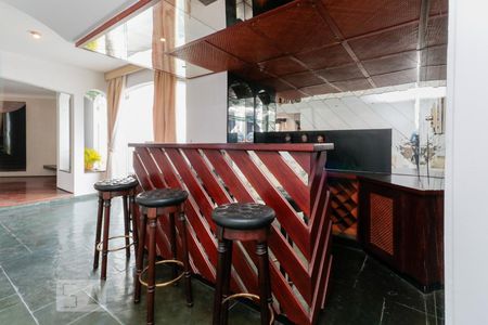 Bar de apartamento à venda com 2 quartos, 300m² em Pinheiros, São Paulo
