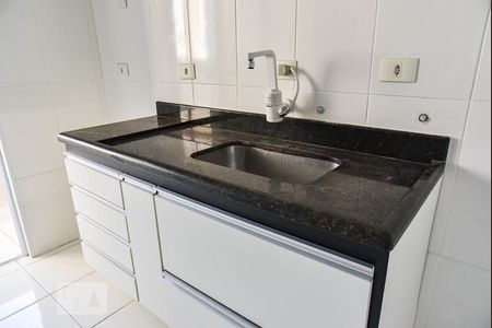 Apartamento para alugar com 100m², 3 quartos e 1 vaga Apartamento para alugar com 100m², 3 quartos e 1 vagaPia