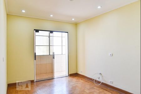 Sala de apartamento à venda com 3 quartos, 100m² em Vila Monumento, São Paulo