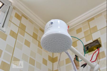 Apartamento para alugar com 100m², 3 quartos e 1 vaga Apartamento para alugar com 100m², 3 quartos e 1 vagaChuveiro