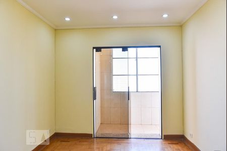 Sala de apartamento à venda com 3 quartos, 100m² em Vila Monumento, São Paulo