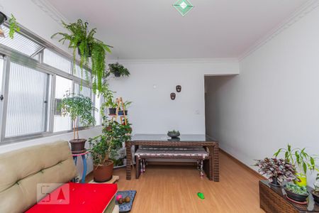 Sala de apartamento para alugar com 2 quartos, 82m² em Lapa, São Paulo