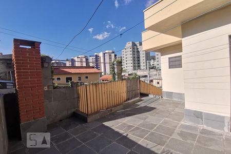 Casa à venda com 218m², 3 quartos e 5 vagasTerraço