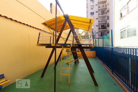 Apartamento para alugar com 40m², 2 quartos e sem vaga Apartamento para alugar com 40m², 2 quartos e sem vagaÁrea Comum - Playground