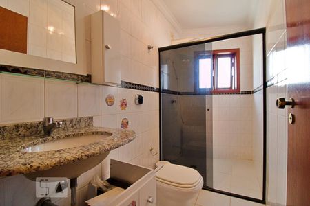 Casa à venda com 180m², 3 quartos e 3 vagasBanheiro