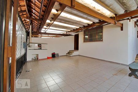 Casa à venda com 180m², 3 quartos e 3 vagasGaragem