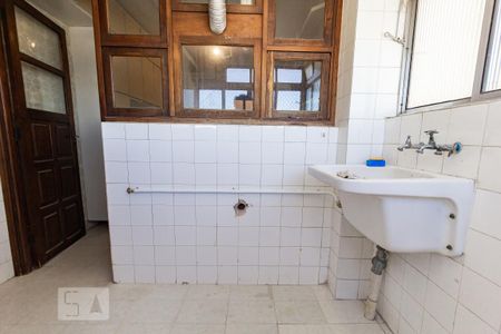 Apartamento para alugar com 120m², 3 quartos e 1 vaga Apartamento para alugar com 120m², 3 quartos e 1 vagaÁrea de Serviço