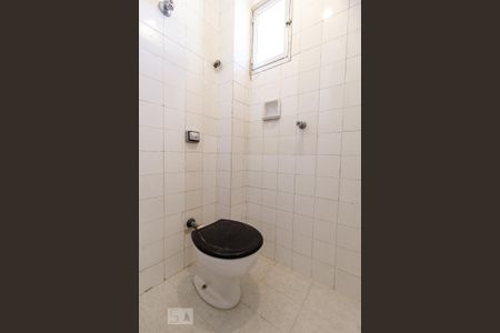 Apartamento para alugar com 120m², 3 quartos e 1 vaga Apartamento para alugar com 120m², 3 quartos e 1 vagaÁrea de Serviço - Banheiro