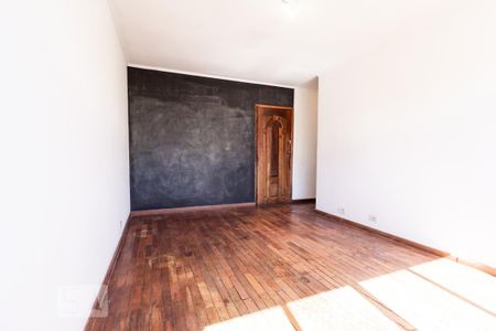 Apartamento para alugar com 120m², 3 quartos e 1 vaga Apartamento para alugar com 120m², 3 quartos e 1 vagaSala
