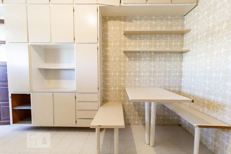 Apartamento para alugar com 120m², 3 quartos e 1 vaga Apartamento para alugar com 120m², 3 quartos e 1 vagaCozinha