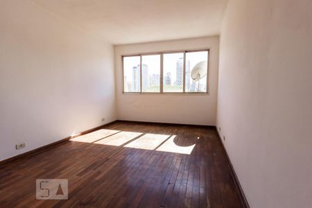 Apartamento para alugar com 120m², 3 quartos e 1 vaga Apartamento para alugar com 120m², 3 quartos e 1 vagaSala