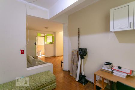Sala de apartamento à venda com 3 quartos, 111m² em Santo Antônio, Belo Horizonte