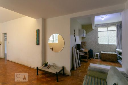 Sala de apartamento à venda com 3 quartos, 111m² em Santo Antônio, Belo Horizonte