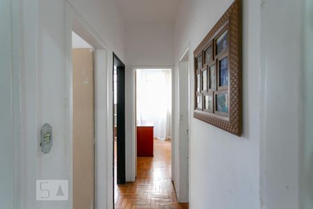Corredor de apartamento à venda com 3 quartos, 111m² em Santo Antônio, Belo Horizonte