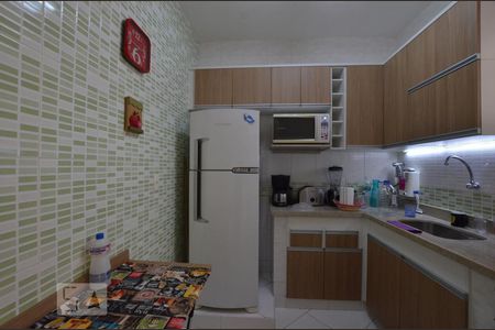 Casa de condomínio à venda com 70m², 2 quartos e 1 vagaCozinha