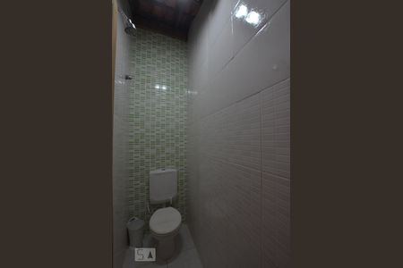 Casa de condomínio à venda com 70m², 2 quartos e 1 vagaBanheiro de Serviço