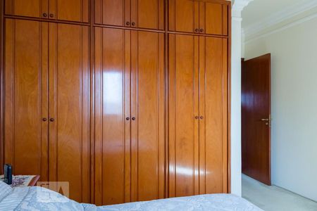 Apartamento à venda com 147m², 3 quartos e 2 vagas Apartamento à venda com 147m², 3 quartos e 2 vagasQuarto 1