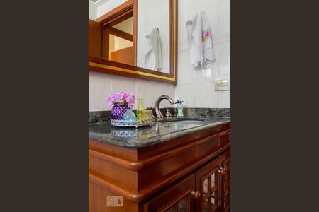 Apartamento à venda com 147m², 3 quartos e 2 vagas Apartamento à venda com 147m², 3 quartos e 2 vagasBanheiro Social