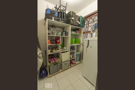 Casa à venda com 450m², 4 quartos e 4 vagas Casa à venda com 450m², 4 quartos e 4 vagasQuarto de Serviço