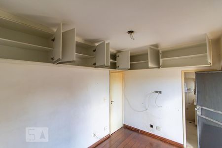 Suíte 1 - Armário de apartamento à venda com 3 quartos, 150m² em Sagrada Família, Belo Horizonte