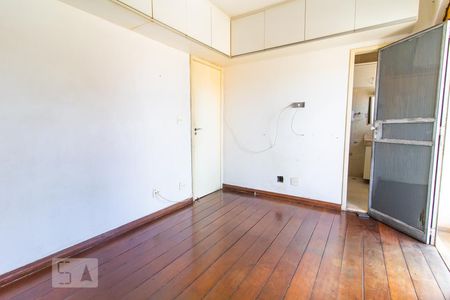 Suíte 1 de apartamento à venda com 3 quartos, 150m² em Sagrada Família, Belo Horizonte