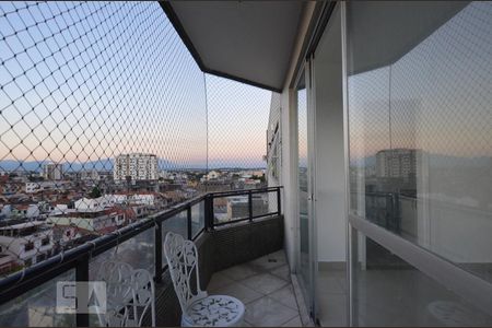 Apartamento à venda com 78m², 2 quartos e 1 vagaVaranda da Sala