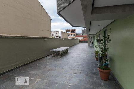 Apartamento à venda com 78m², 2 quartos e 1 vagaÁrea comum