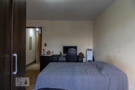 Casa à venda com 220m², 3 quartos e 6 vagasQuarto Suíte