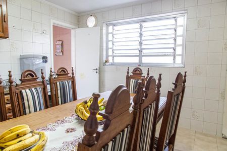 Casa à venda com 220m², 3 quartos e 6 vagasQuarto 2