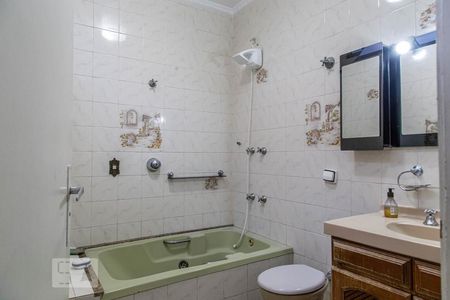 Banheiro de casa à venda com 3 quartos, 220m² em Vila Formosa, São Paulo