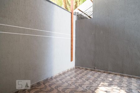 Casa para alugar com 70m², 2 quartos e 1 vagaÁrea de Serviço