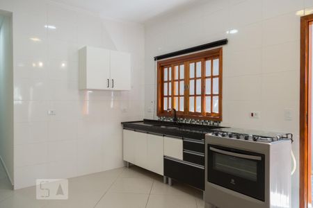Casa para alugar com 70m², 2 quartos e 1 vagaCozinha