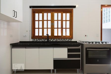Casa para alugar com 70m², 2 quartos e 1 vagaCozinha