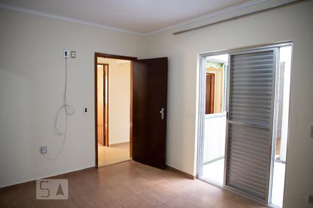 Suite de casa para alugar com 4 quartos, 320m² em Jardim Oriental, São Paulo