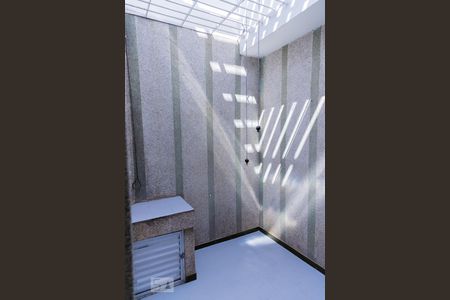 Casa à venda com 320m², 5 quartos e 2 vagasSuite- Jardim de inverno