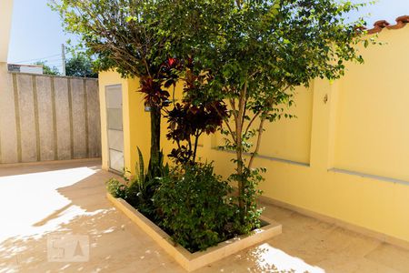 Casa à venda com 320m², 5 quartos e 2 vagasÁrea Externa