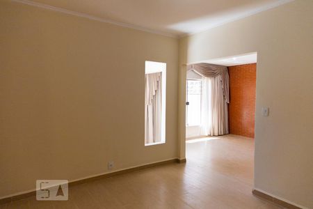Sala de casa para alugar com 4 quartos, 320m² em Jardim Oriental, São Paulo