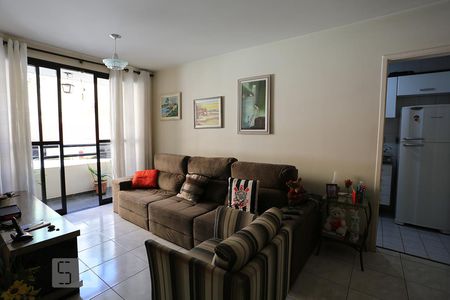 Apartamento para alugar com 60m², 2 quartos e 1 vaga Apartamento para alugar com 60m², 2 quartos e 1 vagaSala