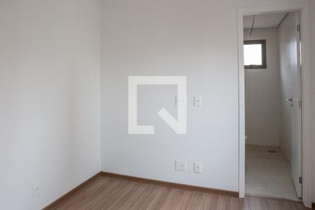 Apartamento para alugar com 147m², 3 quartos e 2 vagas Apartamento para alugar com 147m², 3 quartos e 2 vagasSuíte 2