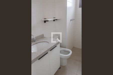 Apartamento para alugar com 147m², 3 quartos e 2 vagas Apartamento para alugar com 147m², 3 quartos e 2 vagasBanheiro da Suíte 2