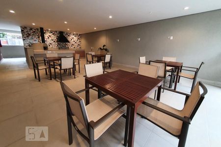 Apartamento para alugar com 147m², 3 quartos e 2 vagas Apartamento para alugar com 147m², 3 quartos e 2 vagasÁrea comum - Churrasqueira